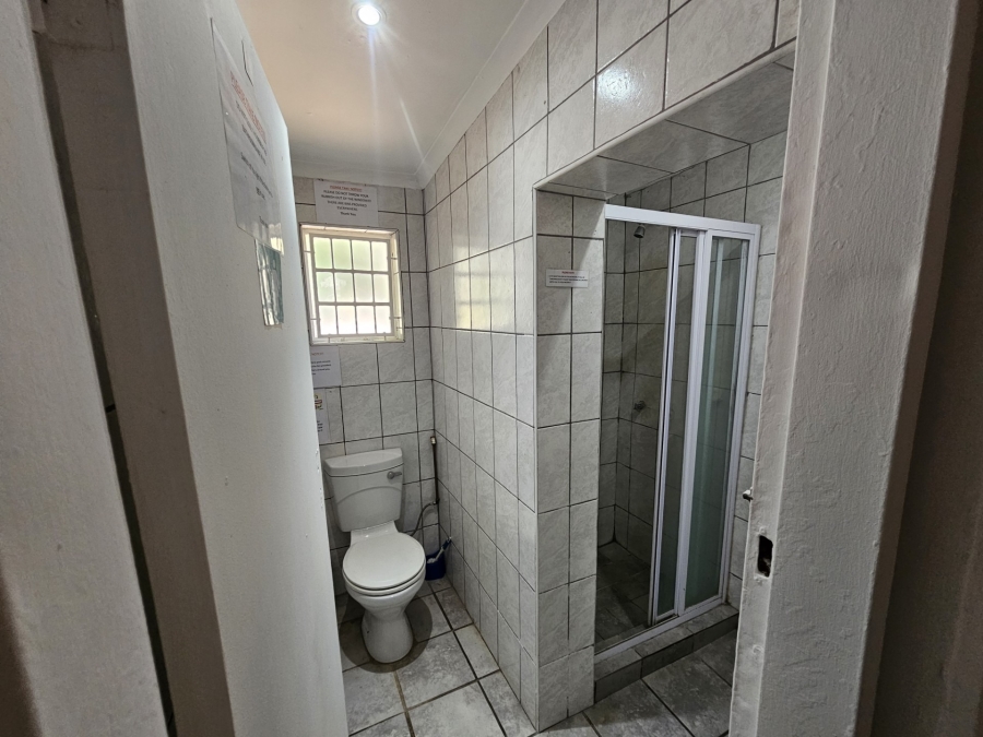 8 Bedroom Property for Sale in Brandwag Free State